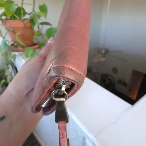 HOBO Remi The Original Leather Accordion Zip Around Wallet - Picture 6 of 14